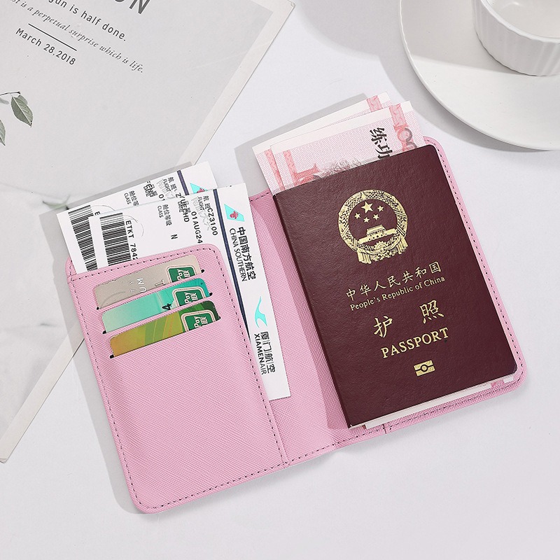 Etui na paszport Hello Kitty d – Travel Accessories India recenzja i cena